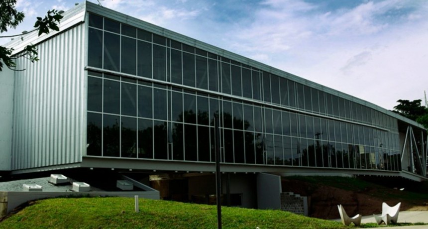 La Biblioteca Menéndez reorganizará su sistema de archivo
