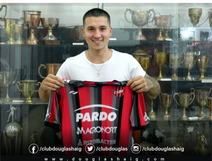 Ezequiel Ávila y Braian Aita se sumaron como refuerzos se Douglas 