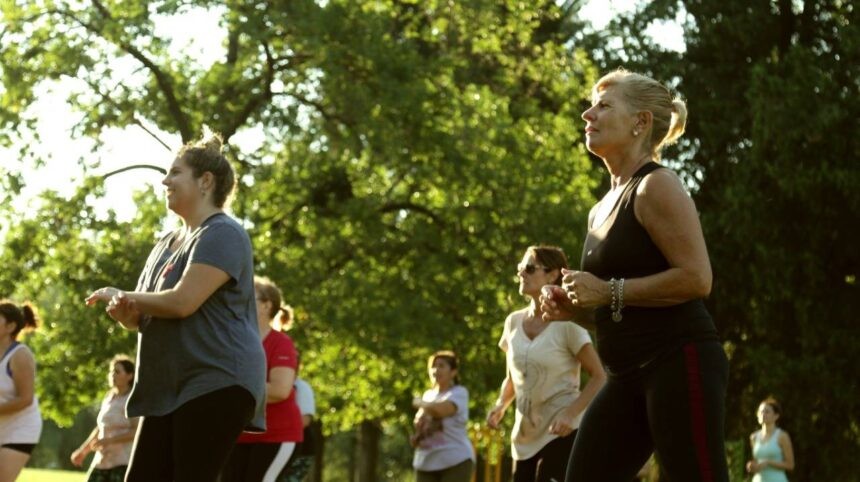 Pergamino se mueve: Vuelven las clases abiertas de zumba al Parque Municipal