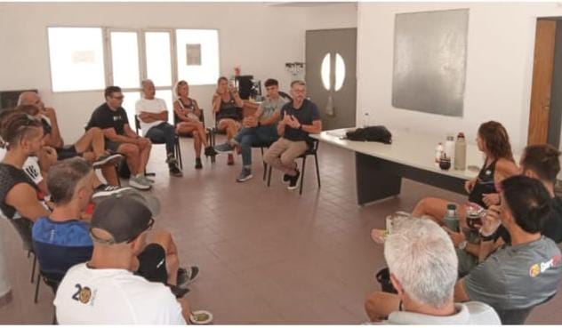 importante reunión informativa en la Villa Deportiva