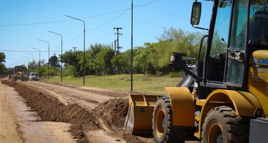 “Lo prometido es deuda”: Comenzó la pavimentación de Pasaje Río Juramento