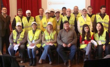 Defensa Civil convoca para sumarse al Cuerpo de Voluntarios 2015
