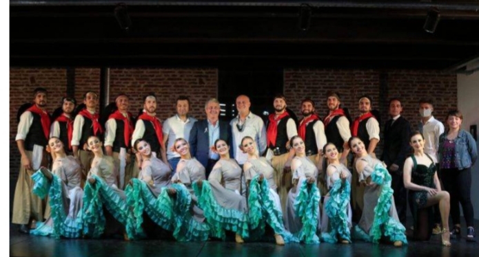 El Cuerpo Municipal de Danzas convoca bailarines