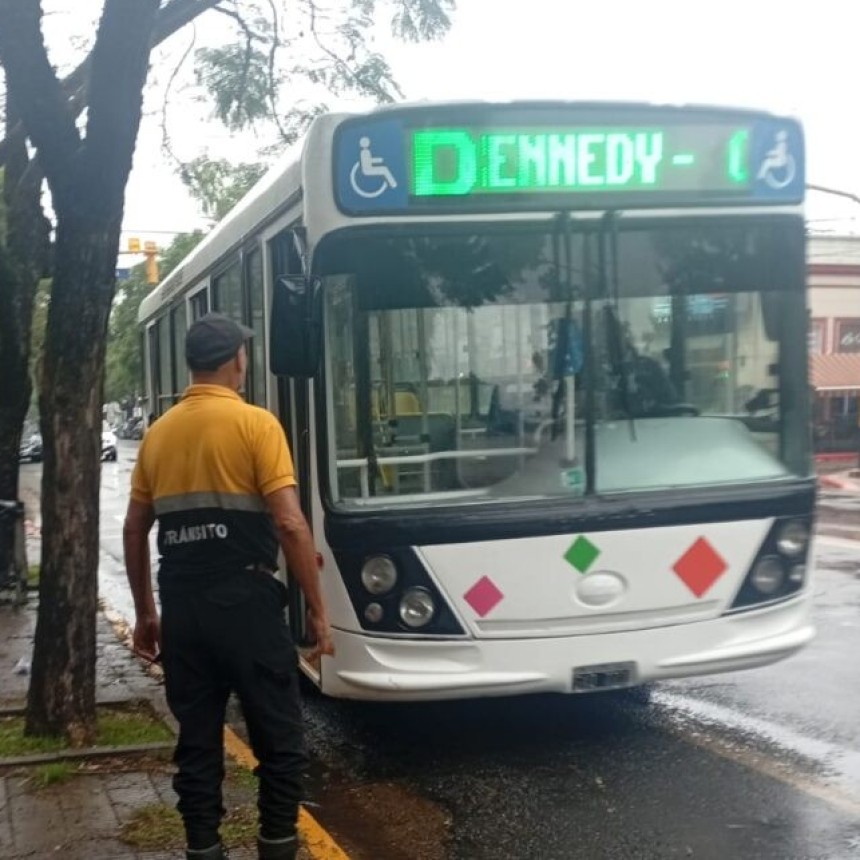 Refuerzan controles sobre el uso del celular al volante para prevenir siniestros viales