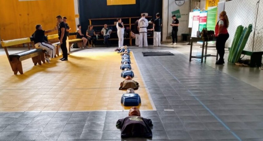 Capacitaci&oacute;n en RCP para fortalecer la prevenci&oacute;n en espacios deportivos