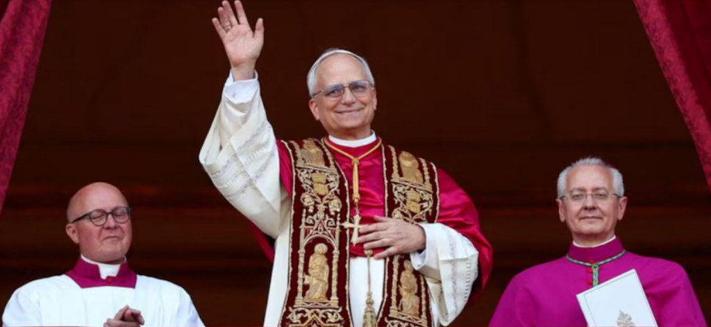 Robert Prevost fue elegido como nuevo Papa de la Iglesia Católica y tomó el nombre de León XIV