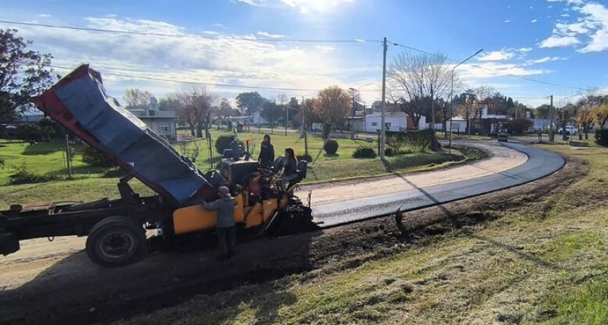 Obras de pavimentaci&oacute;n en Fontezuela