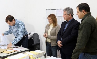 Javier Martínez: “Estamos llegando a los barrios más necesitados de la ciudad”