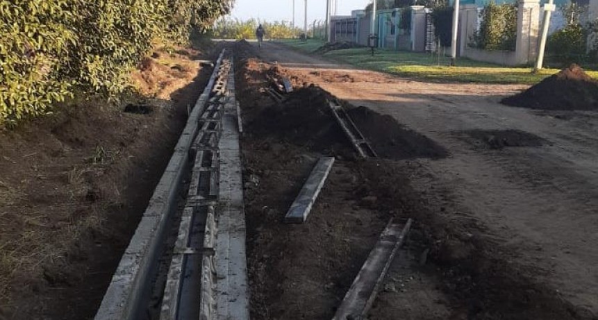  El Barrio Champagnat suma nuevas cuadras de cordón cuneta