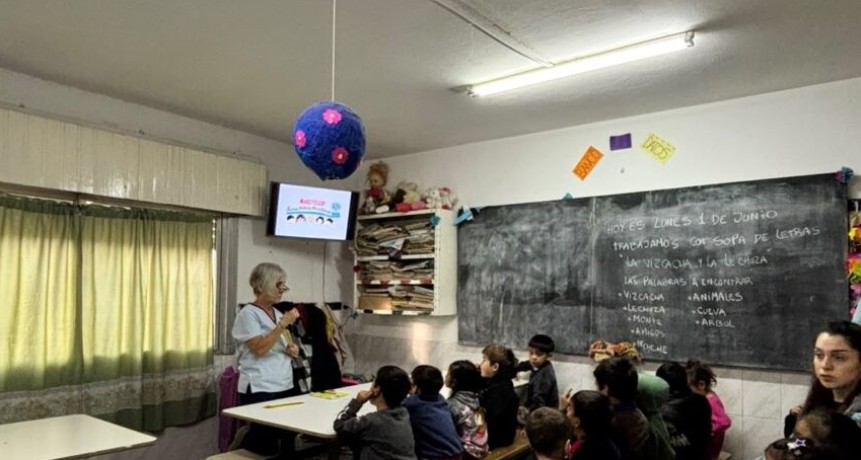 Pergamino capacita en salud bucal a los ni&ntilde;os de distintos barrios