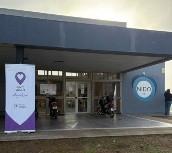 La Direcci&oacute;n de la Mujer complet&oacute; el primer mes de &laquo;Punto Violeta en Movimiento&raquo; recorriendo barrios y pueblos