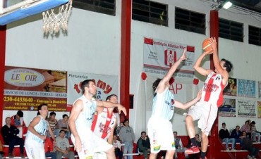 Pilar frenó la racha de Argentino