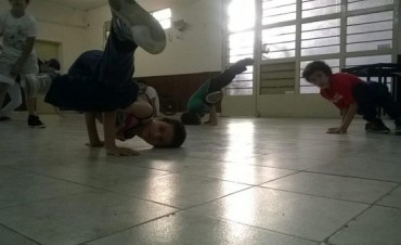 Hip hop y murga para adolescentes